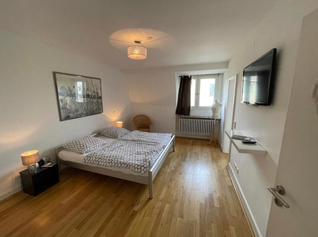 Luxury Rooftop Loft With River View 10Min To City Apartment Dusseldorf Luaran gambar