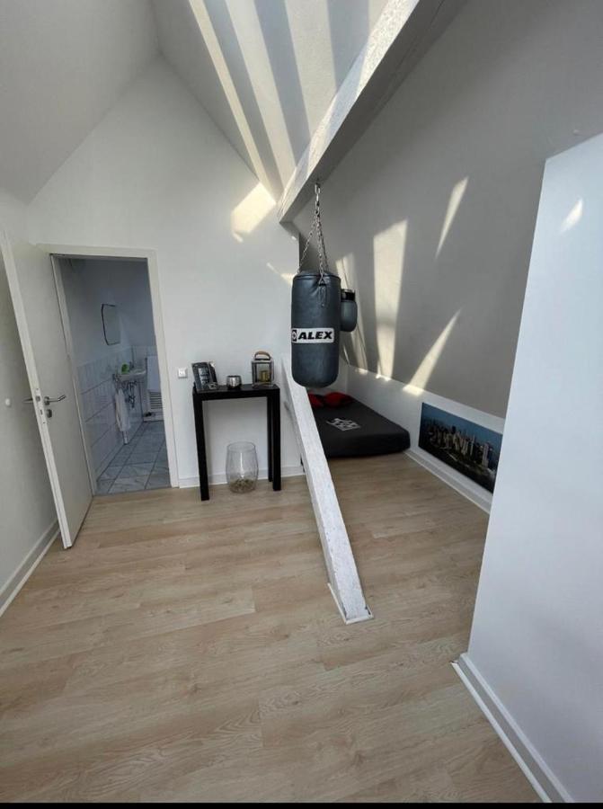 Luxury Rooftop Loft With River View 10Min To City Apartment Dusseldorf Luaran gambar