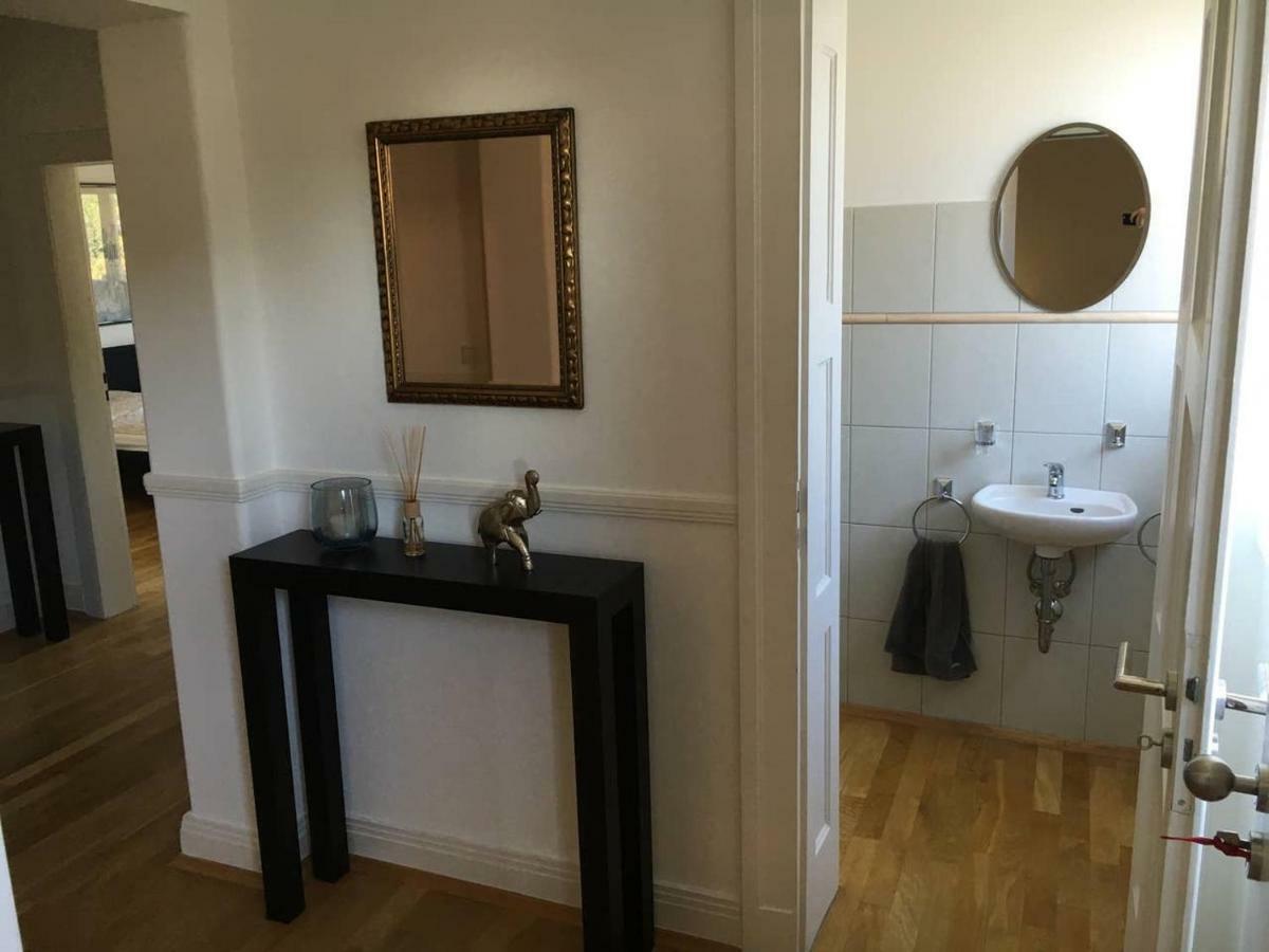 Luxury Rooftop Loft With River View 10Min To City Apartment Dusseldorf Luaran gambar